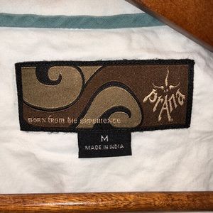 Prana mens medium short sleeve button down shirt